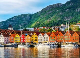 النرويج | صحة : مراسلات تكشف أن العديد من المواطنين قد حصلوا على لقاح كورونا منتهي الصلاحية في هذه البلدية