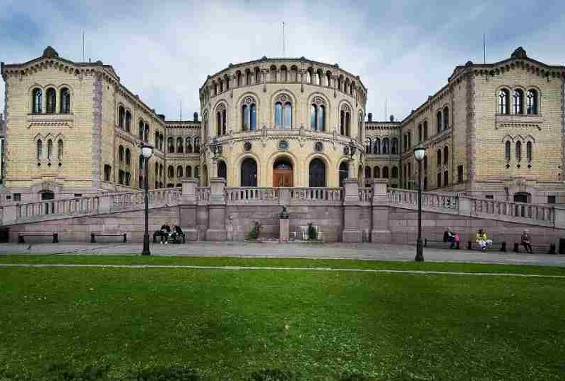 النرويج | دفاع : اجتماع أزمة سرية جديدة في البرلمان الآن