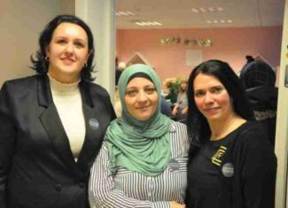 النرويج | اندماج : هؤلاء السيدات يعملن في أكثر مقهى متعدد الثقافات في ستافنجر