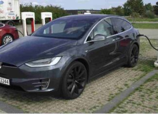 النرويج | مواصلات : الآن يمكن للجميع الحصول على خصم على شحن السيارات من شواحن Tesla